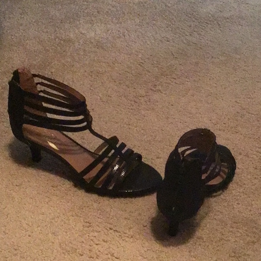 Elegant Black Strappy Heels